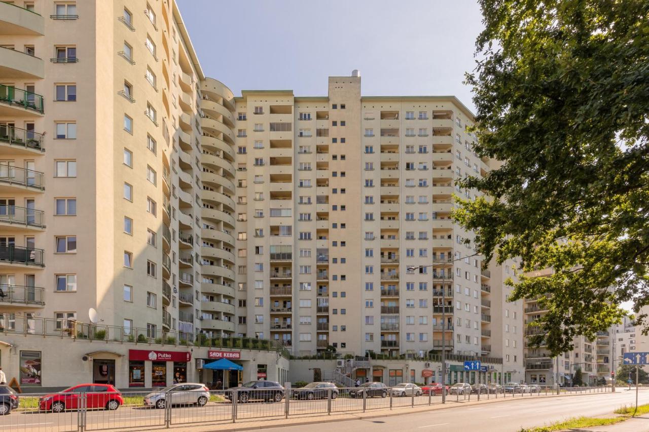 Metro Wilanowska Apartment With Parking By Noclegi Renters Varsóvia Exterior foto